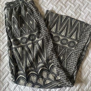 H&M Patterned Palazzo Pants